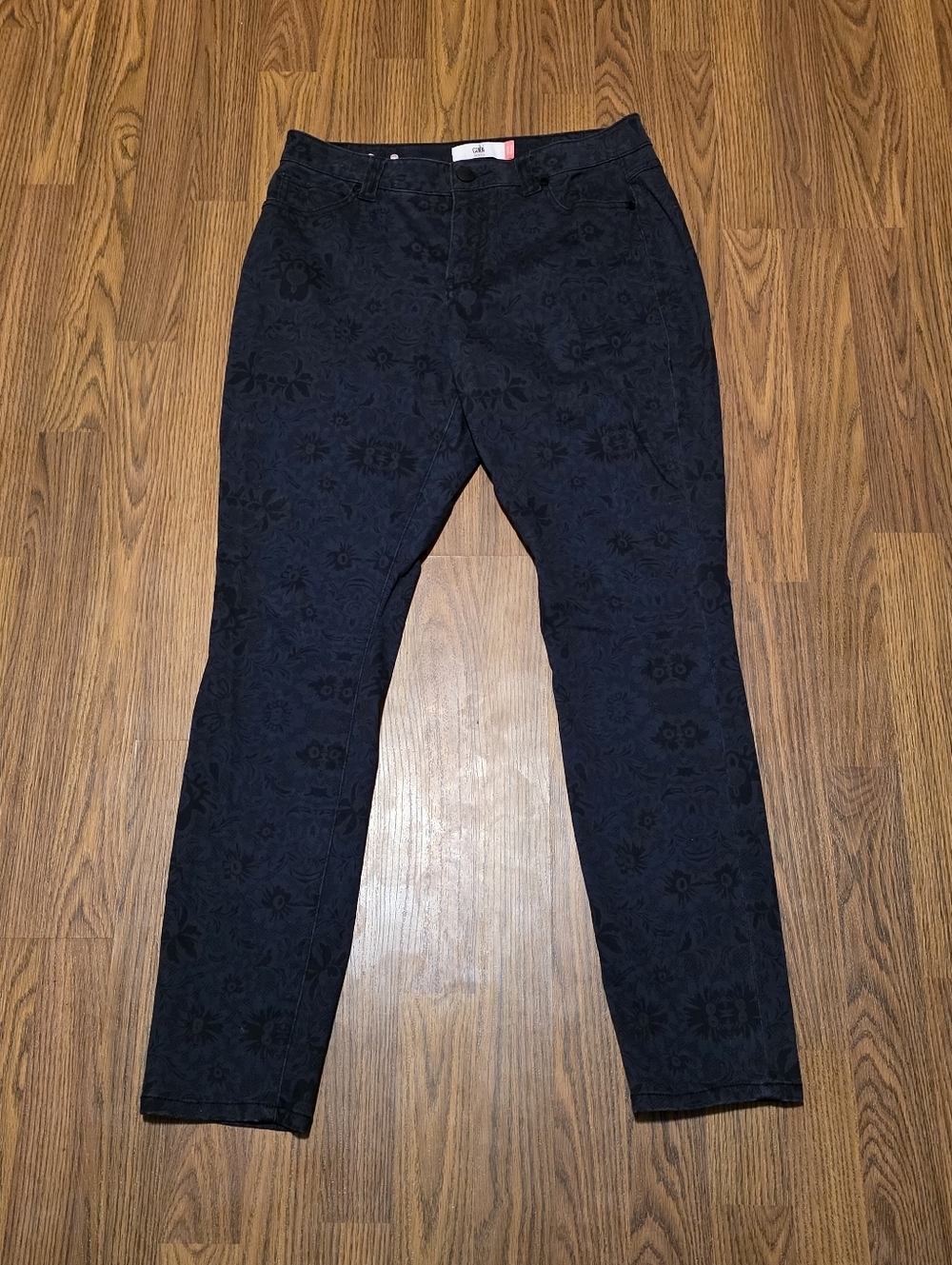 CAbi Dark Floral Damask Skinny Jeans Size 10 Stretch High Rise Dark Navy Blue